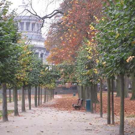 B&B A Cote Du Cinquantenaire Etterbeek Экстерьер фото