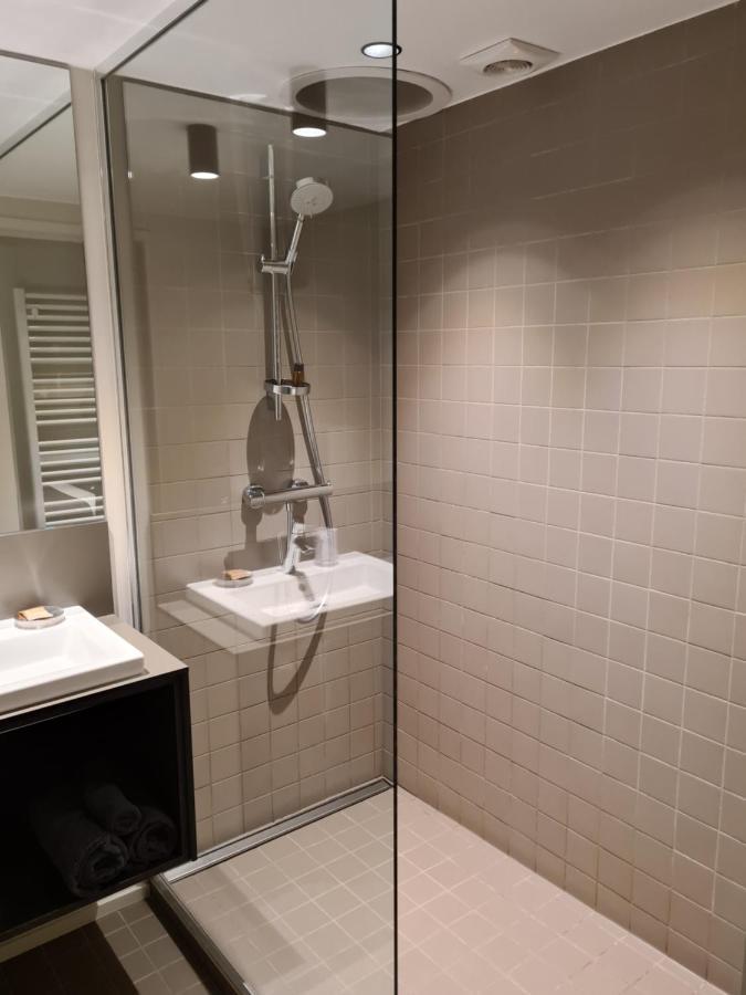 B&B A Cote Du Cinquantenaire Etterbeek Экстерьер фото